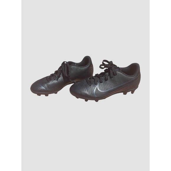 Nike Mercurial Vapor Soccer Cleats Big Kids Size 1.5Y Unisex